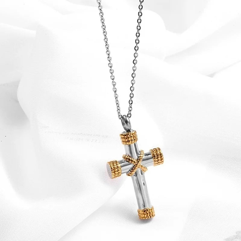 Christ Cross Jesus Quality Pendant Necklace (7545-Gold)